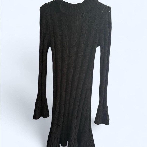 Black Ruffled Long-Sleeve Knit Cardigan - Picture 3 of 3